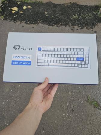 Клавиатура механическая Akko MOD 007 PC (Blue on White) - богатый комплект
