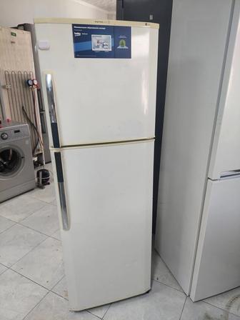 Продам холодильник LG NoFrost высота 1.60