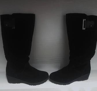 Продам зимние сапоги