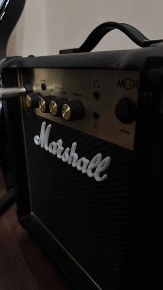 Комбоусилитель Marshall