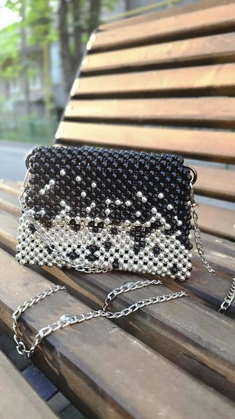 Сумка из бусин ручной работы