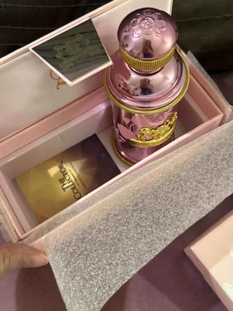 Продам оригинальный парфюм 100 мл за полцены