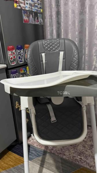 Детский стул для кормления
