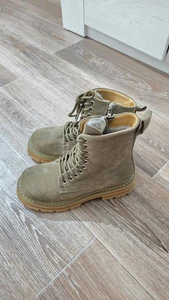 Берцы натур замша зима 36 р цена 15000 тг