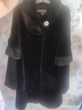 Продам шубу мутон с норкой, б/у в отличном состоянии