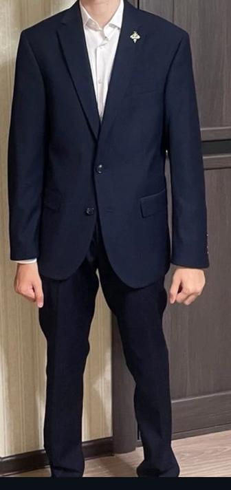 Костюм двойка