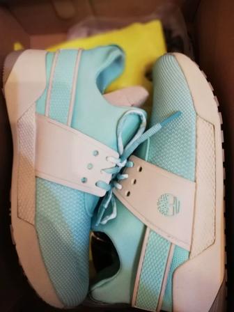 Кроссовки, Timberland, оригинал, р40, новые