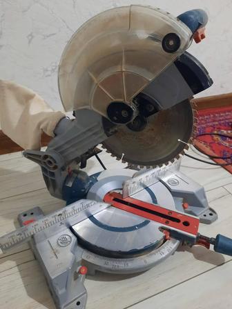 Продам электроинструменты разные, торцовка Бош