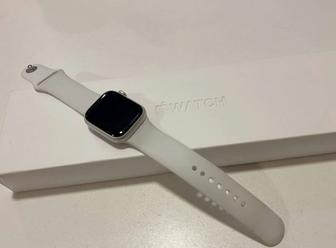 Продам Apple watch 8