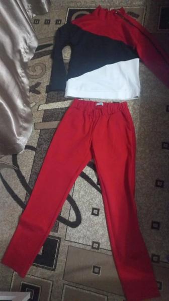 Костюм женский