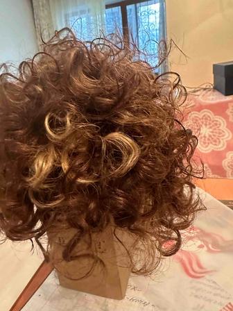 Продам парик из натуральных волос