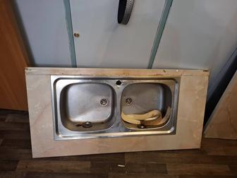 Раковина со столешницей