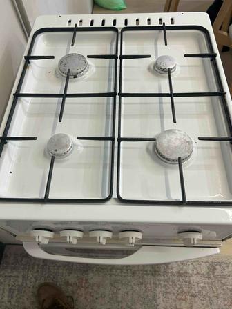 Продам газ плиту
