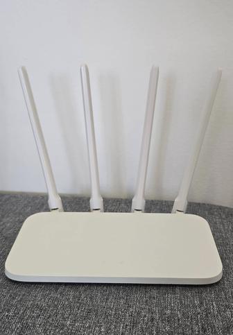 Маршрутизатор Wi-Fi точка доступа Xiaomi Mi Router 4С Белый
