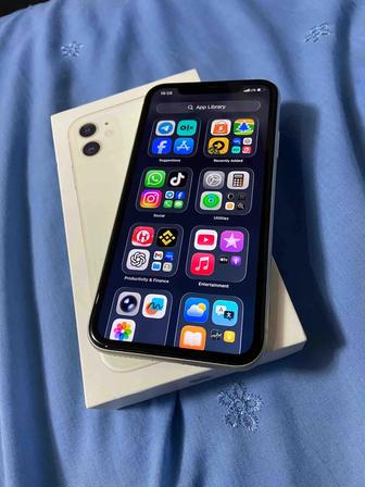 Продам айфон 11