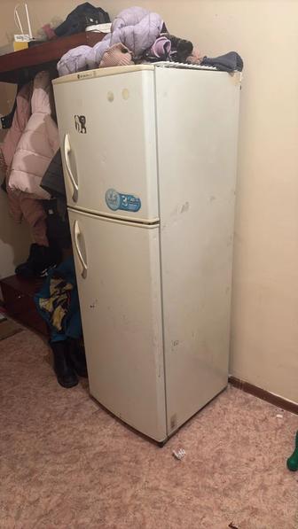 Холодильник