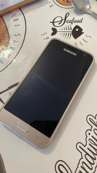 Продам Самсунг J1