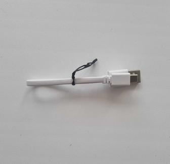 Продам оригинальный короткий USB-TPC кабель. В новом состоянии.