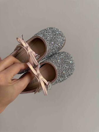 Детские туфли новые 23 рр