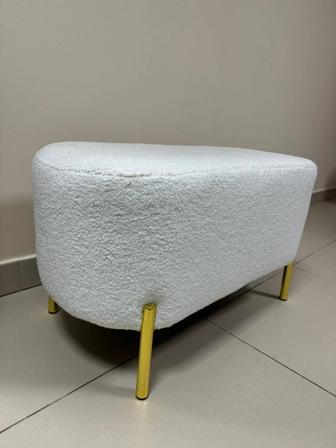 Стильный пуф , диван