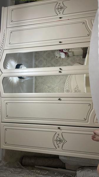 Спальный гарнитур