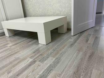 Продам журнальный столик икеа