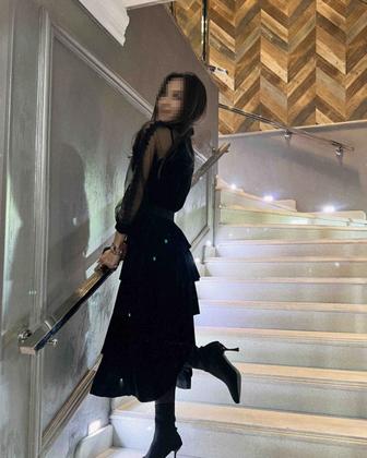 Женское платье нарядное