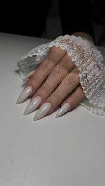 Модели на маникюр / наращивание ресниц