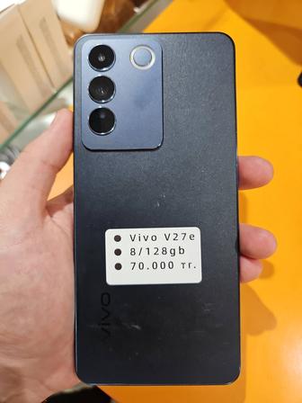 Продаю vivo v27e