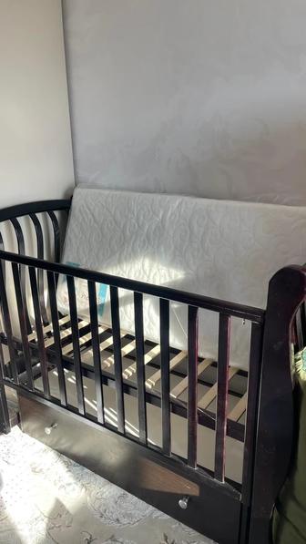 Продам детскую кровать в отличном состоянии