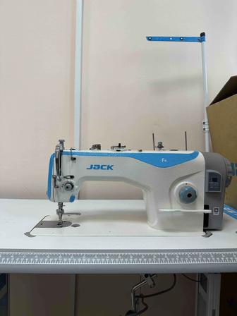 Промышленная машинка Jack F4