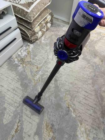 Продам пылесос Dyson