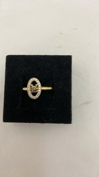 Продам золотую колцо