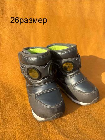 Зимние сапоги для девочки размер 21,23,26,27