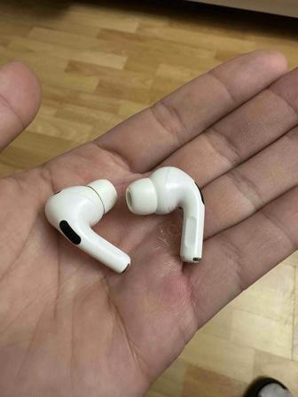 Продам наушник Air pods pro 2