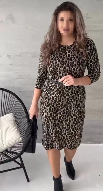 Продам новые платья