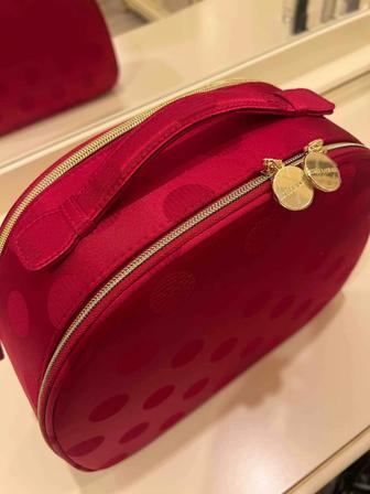 Косметичка Бренда Estee Lauder, новая