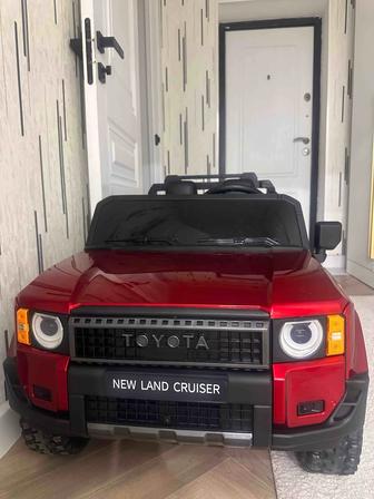электромобиль Land Cruiser