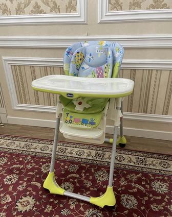 Детский стульчик для кормления