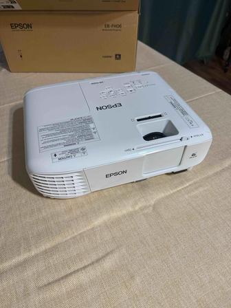 Проектор Epson новый