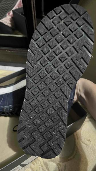 Зимние ботинки