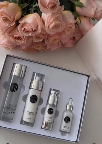 Уходовая косметика набор по уходу Eji