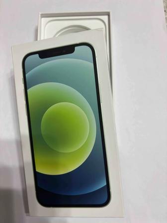 Продам айфон 12