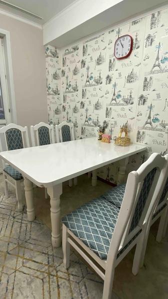 Продам стол со стульями