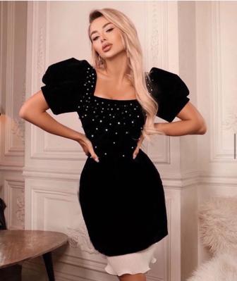 Бархатное платье