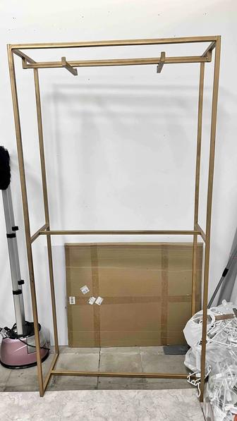 Железная стойка