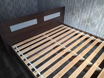 Продам кровать 160 на 200