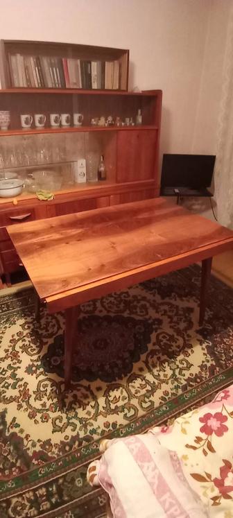 Продам стол обеденный раскладной деревянный