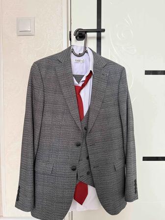 Продам мужской пиджак