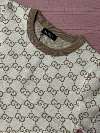 Футболка трикотажная